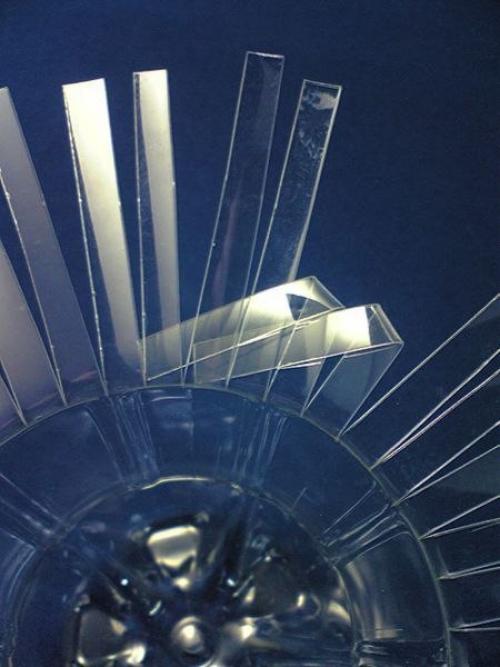 Вы на даче и понадобилась ваза поставить букет цветов. 05