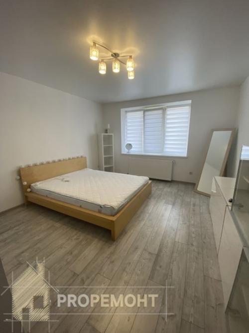 Светлая квартира с лаконичным дизайном. 05