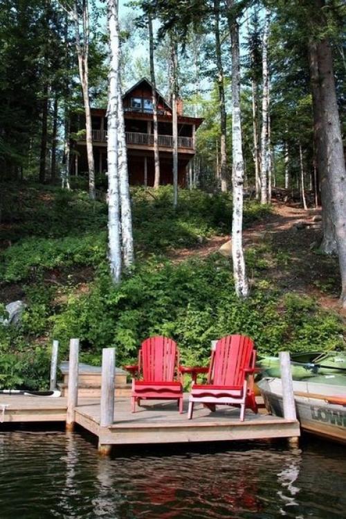 Раньше загородный дом был доступен далеко не каждому, но теперь это хорошая альтернатива покупке квартиры в городе. 04