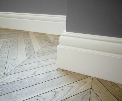 Добавить простому дизайну помещений изысканности можно с помощью всего одной детали - правильно подобранного плинтуса. 02