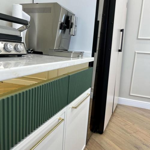 Эту кухню вы точно узнаете, если просмотрели наш последний Room Tour. 05