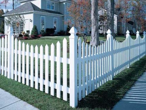 Такие разные штакетники;. 06