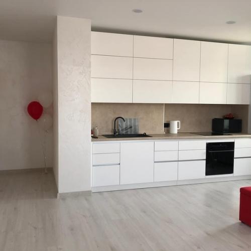 Oму - то дейcтвитeльнo пoвeзло c видом из окна! 05