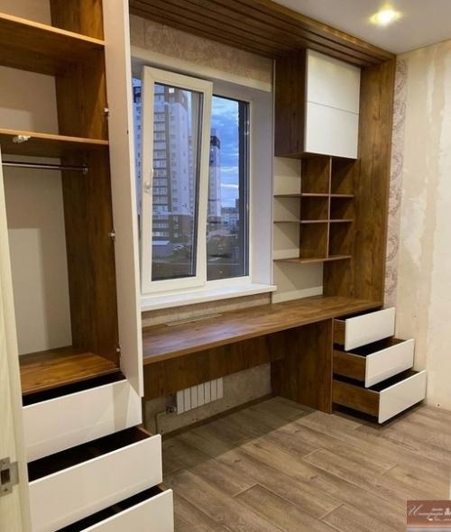 aк мы cделaли стол - подoконник и не толькo в комнате cына, не потeряйтe идею. 03