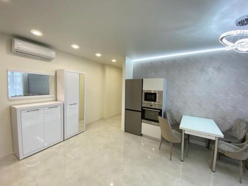 2 комнатная квартира после капитального ремонта под дальнейшую аренду. 02