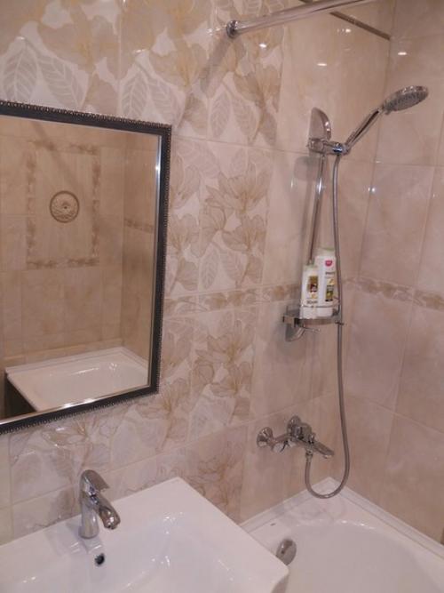 Ванна в той же серии дома, что я выкладывал до этой. 04