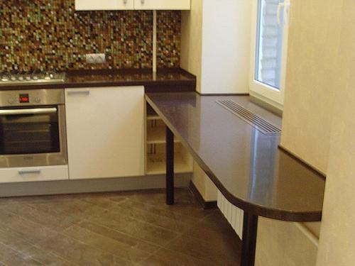 Использование подоконника.  В каждом доме или квартире обязательно есть окна и, как следствие этому, подоконники. 02