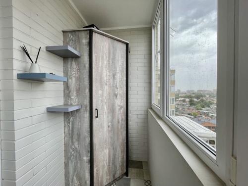 Пролетарский район.  Горсоветская 57 а. 04