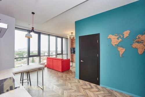 Шикарная квартира с дизайнерским стильным ремонтом. 01