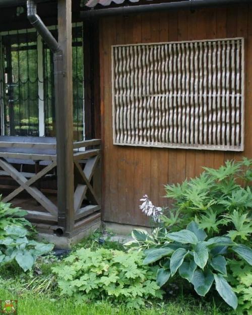 Старый штакетник после замены забора - это не мусор, а ценный ремонтный ресурс. 08