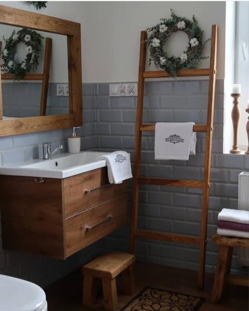 Очень уютно и много света. 08