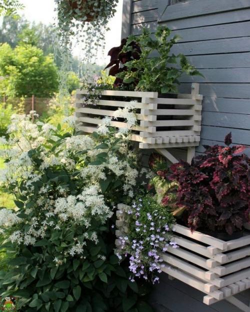 Старый штакетник после замены забора - это не мусор, а ценный ремонтный ресурс. 03