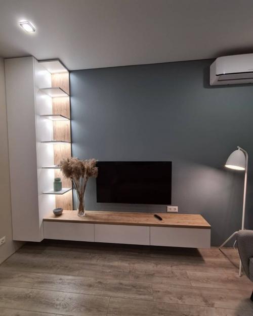 Зона тв.  Сами все придумали, ну а мебельщики уже реализовали. 03