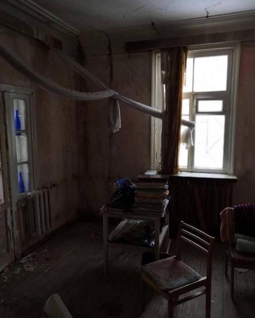 Школа ремонта.  Реставрация старого дома своими руками. 02