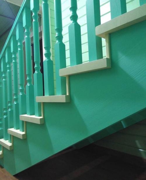 Оцените лестницу на нашей даче! 07