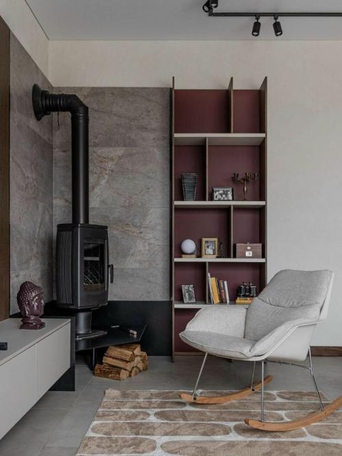 Стильный и лаконичный, этот дом демонстрирует, как можно создать по-настоящему уютное пространство без излишней декоративности. 06