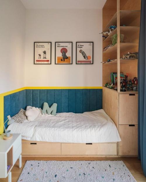 Современный загородный дом сочетает лаконичность и естественное тепло, превращая каждый метр пространства в оазис уюта. 05