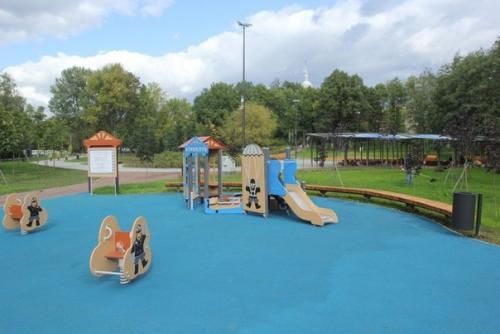 В красногвардейском районе Санкт-петербурга преобразился малый ильинский сад. 02