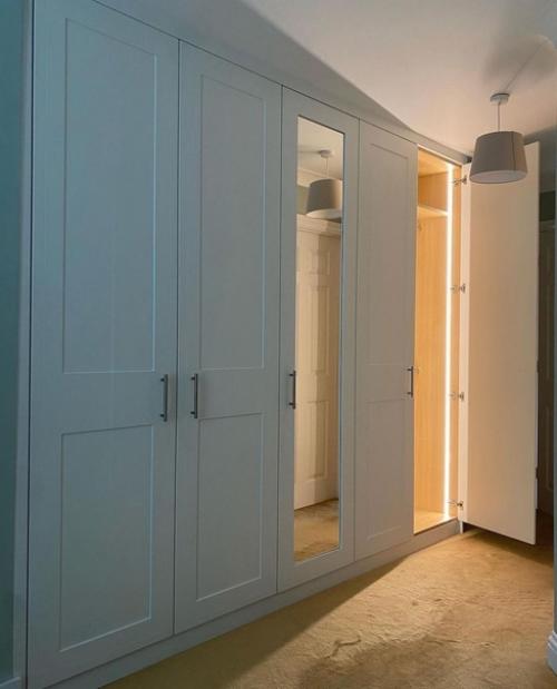 Гардеробная готова.  Наконец - то можно показать результат. 02