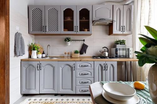 Этот дом - пример того, как можно кардинально обновить пространство без строительных работ. 01