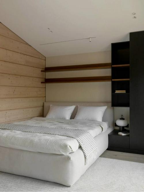 Этот дом сочетает в себе уют натуральных материалов и эстетику современного дизайна. 08