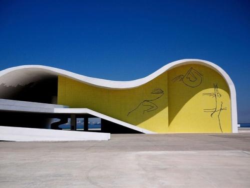 Оскар нимейер - последний гений модернизма, который жил 104 года. 04