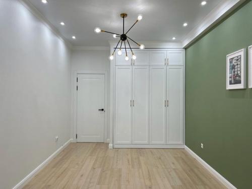 Трехкомнатная квартира после капитального ремонта. 05