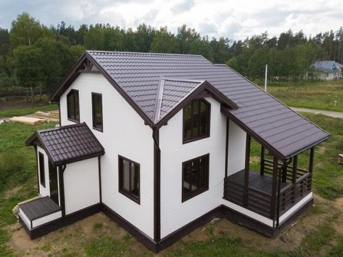 Неплохие по размерам комнаты, но планировка 1 этажа на мой взгляд не совсем удачная. 01