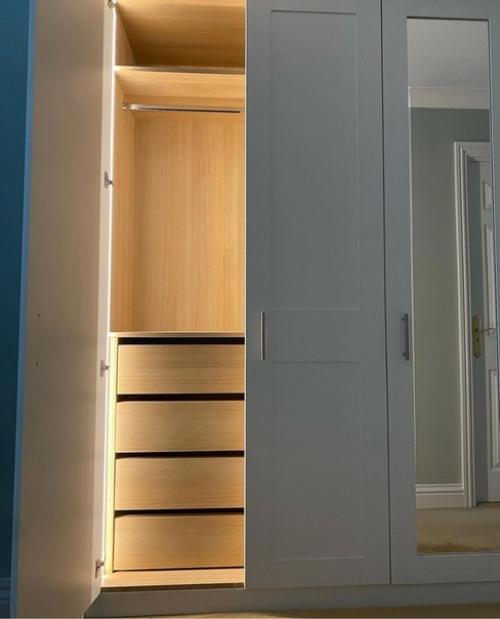 Гардеробная готова.  Наконец - то можно показать результат. 01