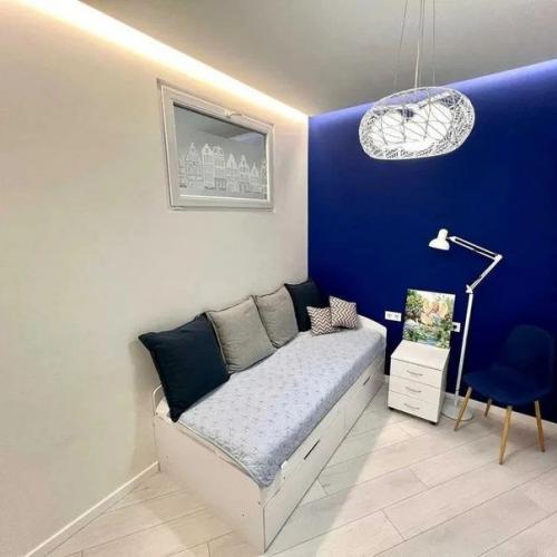 43 кв.  м под дальнейшую аренду. 02