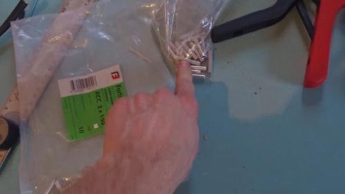 В своем доме для соединения проводов в распределительных коробках выбрал опрессовку гильзам ГМЛ. 01