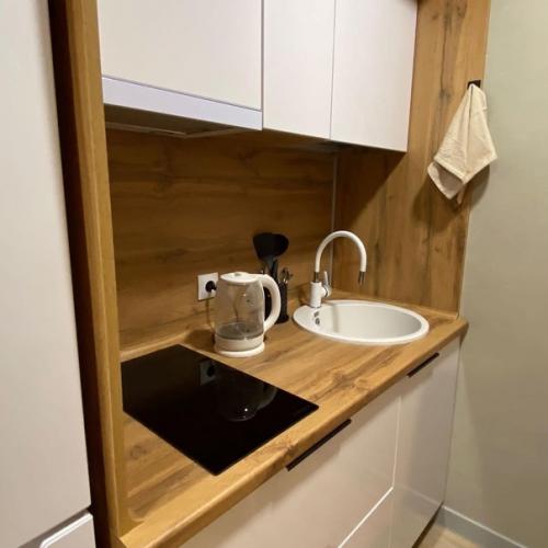 Студия под постоянную сдачу в аренду. 05