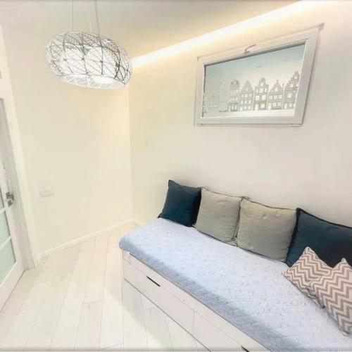 43 кв.  м под дальнейшую аренду. 01