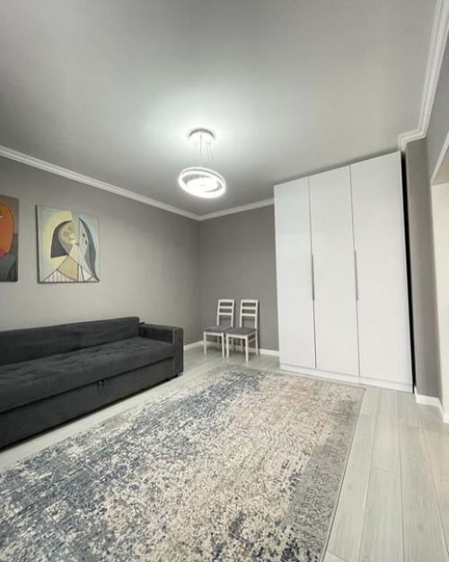 В продажу подготовили полноценную 1 комнатную квартиру. 02