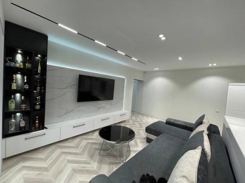 95 кв.  м после капитального ремонта. 01