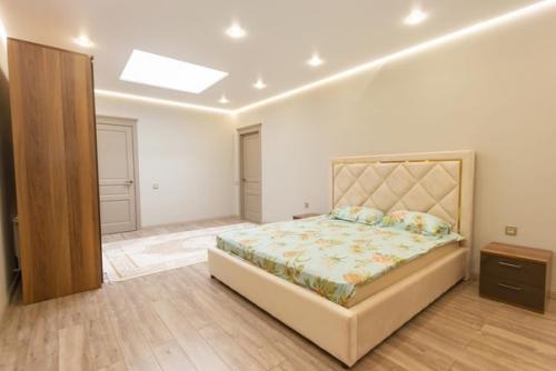 Новая квартира со свежим ремонтом и новой мебелью. 04