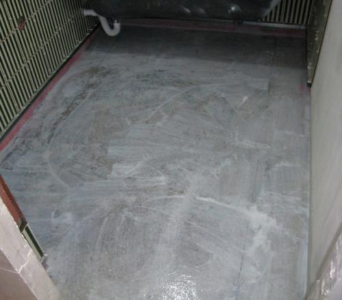 Мы делаем мокрую стяжку и гидроизоляцию в ванной. 08