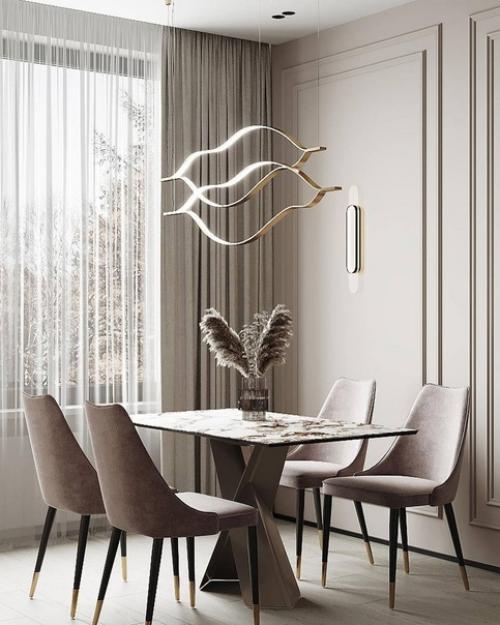 Светлые, тёплые тона, с применением чёрных элементов в отделке кухни, что разбавляет её и делает более брутальной. 05