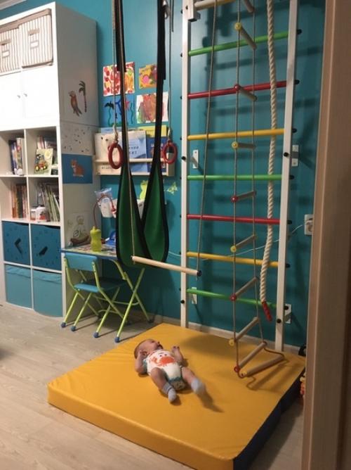 Изолировали проходную комнату. 07