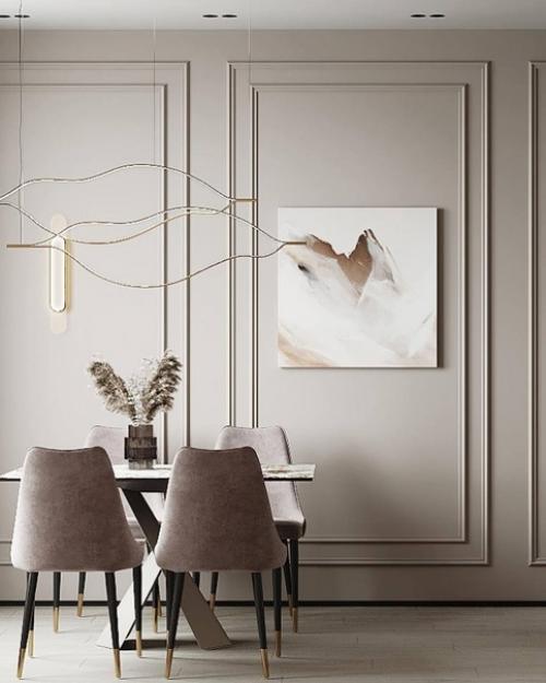 Светлые, тёплые тона, с применением чёрных элементов в отделке кухни, что разбавляет её и делает более брутальной. 02