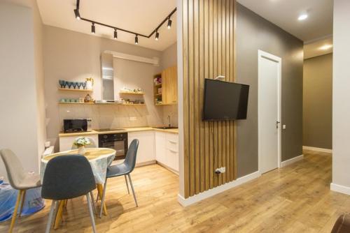 2-Комнатная кухня студия, площадью 42 кв. 01