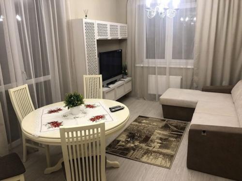 1 комната + кухня - студия. 02