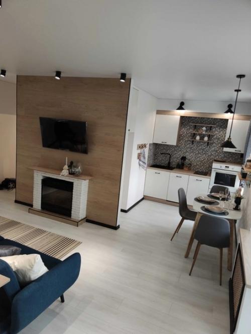 Жена учится на дизайнера, и вот, ремонт в нашей квартире - это её первый проект получился. 09