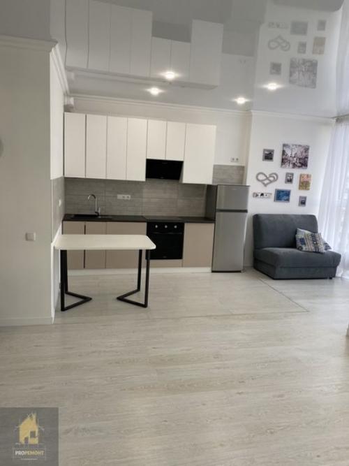 Бюджетный ремонт в квартире - студии, площадью 43 кв. 06