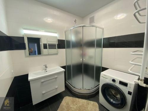 Сделали ремонт, будем обживать. 03