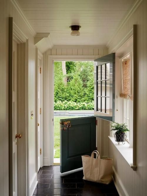 Это пространство, где каждая деталь будто создана для отдыха души. 09