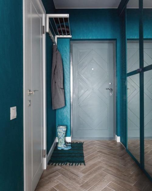 Квартира площадью 28 м 2. на полу износостойкий керамогранит. 07