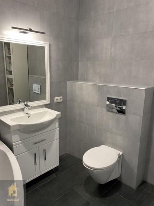 Бюджетный ремонт в квартире - студии, площадью 43 кв. 08