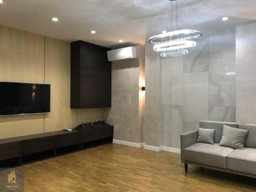 А вот и наш роскошный ремонт! 08