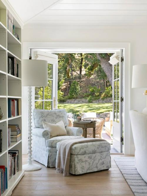 Этот дом - воплощение элегантности, спокойствия и традиций, которые никогда не выходят из моды. 01